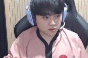 约德尔巴黎😆ShowMaker晒衣品：有那么奇怪吗？我觉得蛮好看的